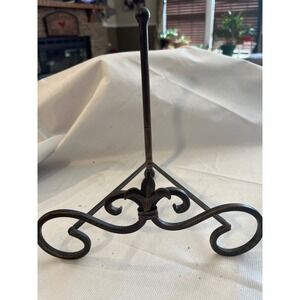 Vintage Metal Fleur De Lis Easel Stand Scrollwork Plate Cookbook Display 9.5in
